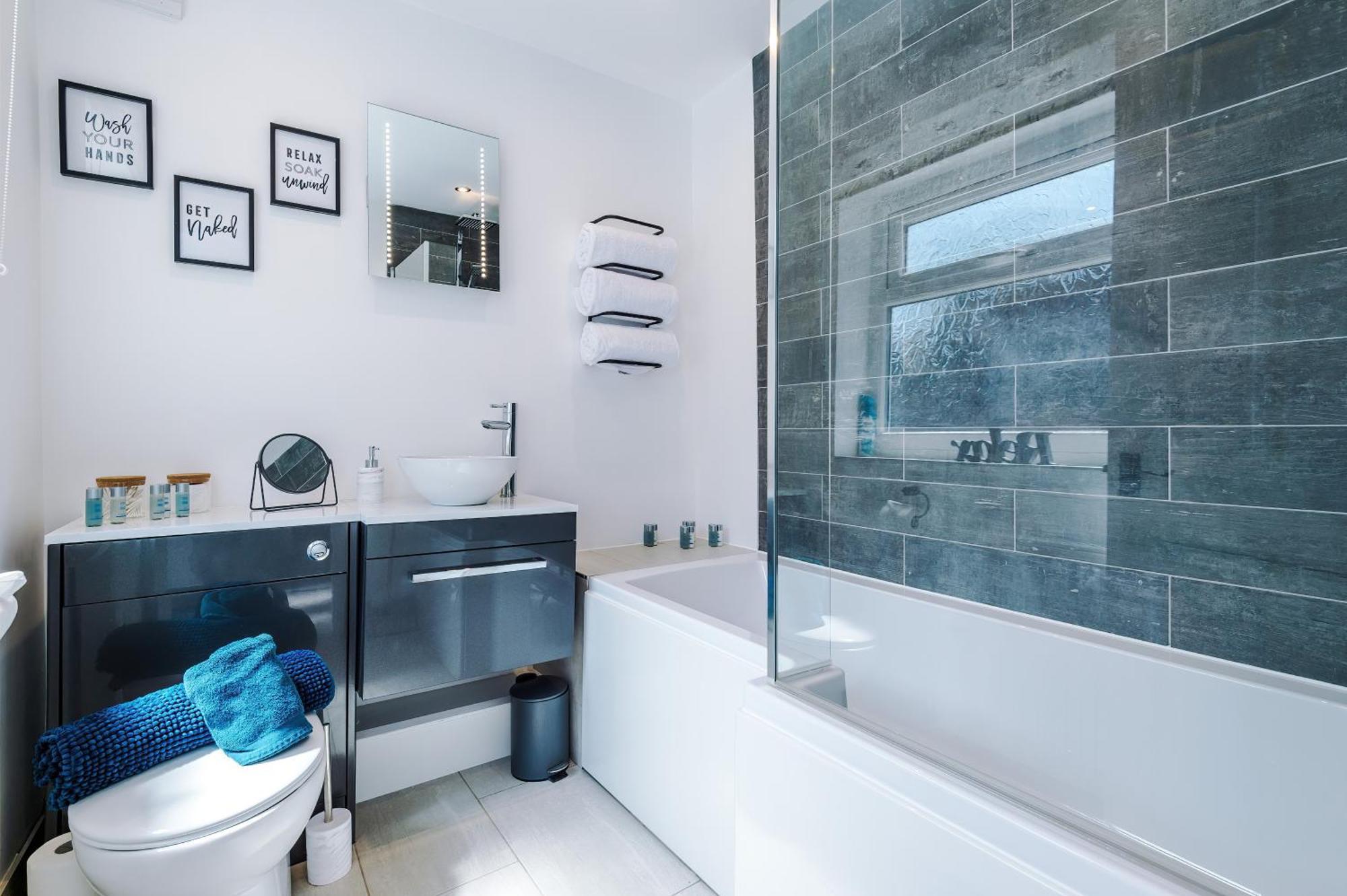 Spacious 3-Bed Home In Nantwich By 53 Degrees Property - Amazing Location, Ideal For Groups - Sleeps 6 Luaran gambar