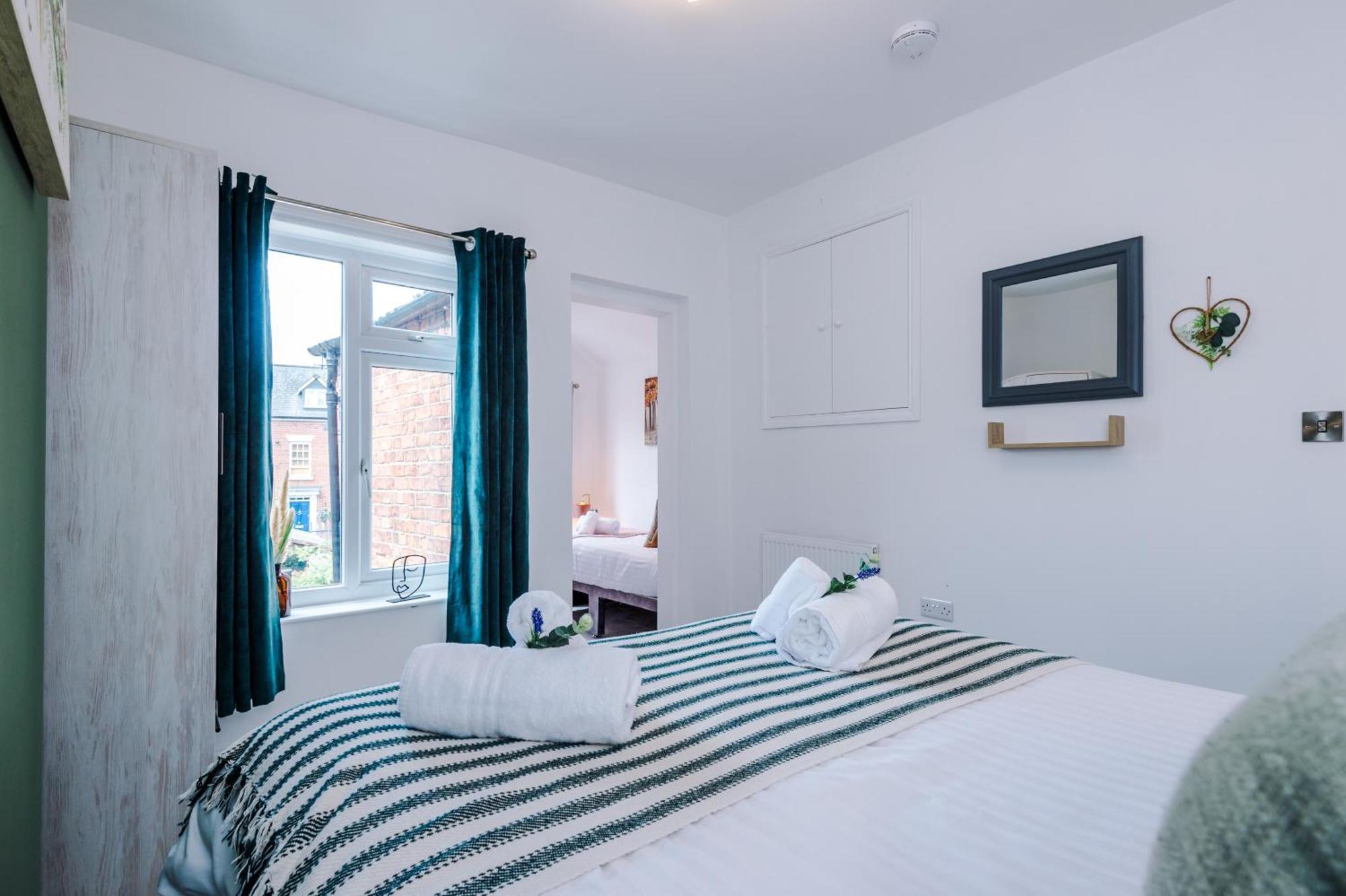 Spacious 3-Bed Home In Nantwich By 53 Degrees Property - Amazing Location, Ideal For Groups - Sleeps 6 Luaran gambar