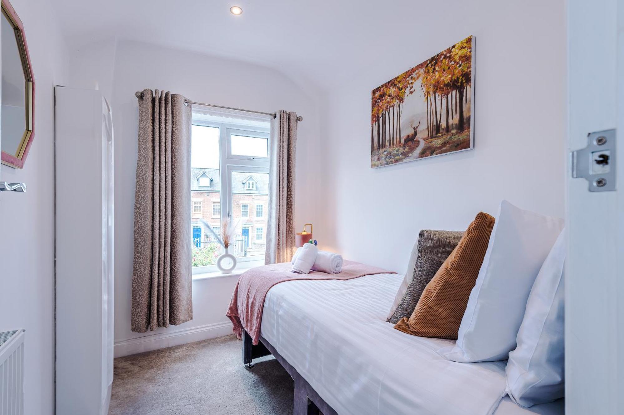 Spacious 3-Bed Home In Nantwich By 53 Degrees Property - Amazing Location, Ideal For Groups - Sleeps 6 Luaran gambar