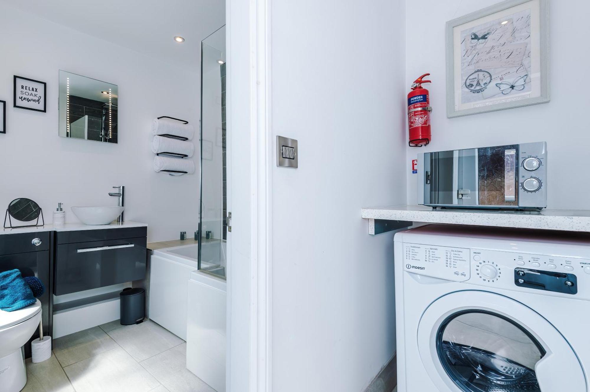 Spacious 3-Bed Home In Nantwich By 53 Degrees Property - Amazing Location, Ideal For Groups - Sleeps 6 Luaran gambar